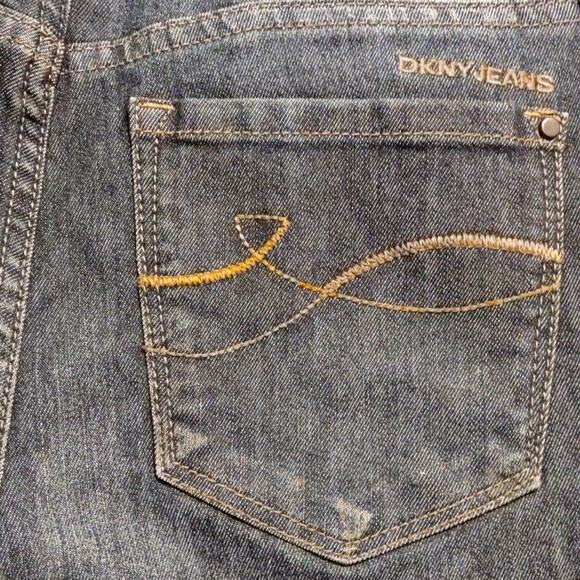 DKNY Jean Shorts - Picture 5 of 5